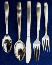 Columbia One Dozen Teaspoons Capco Restaurant Flatware